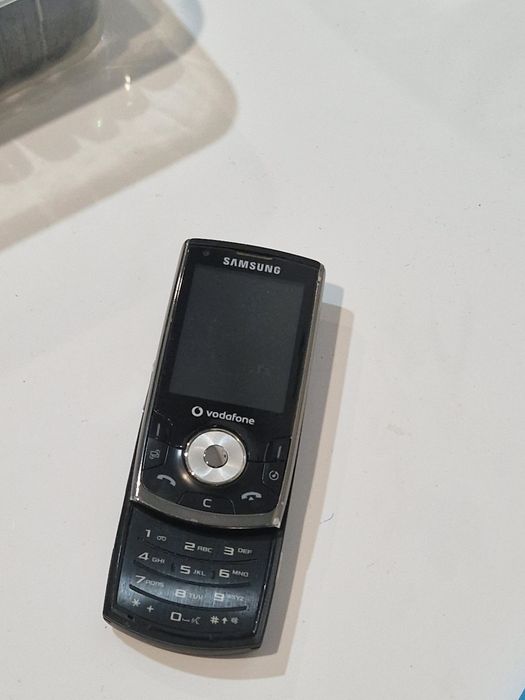 Telefon Samsung slide perfect funcțional