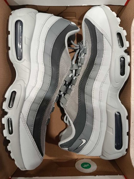 Nike - Air Max 95 'Triple Grey' номер 46 мъжки Оригинал Код 3309