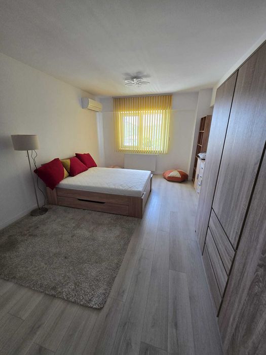 Apartament cu o camera si loc de parcare in cladire - Fara garantie