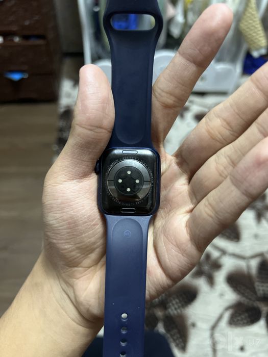iwatch 6 sotiladi ideal hamma narsasi bor