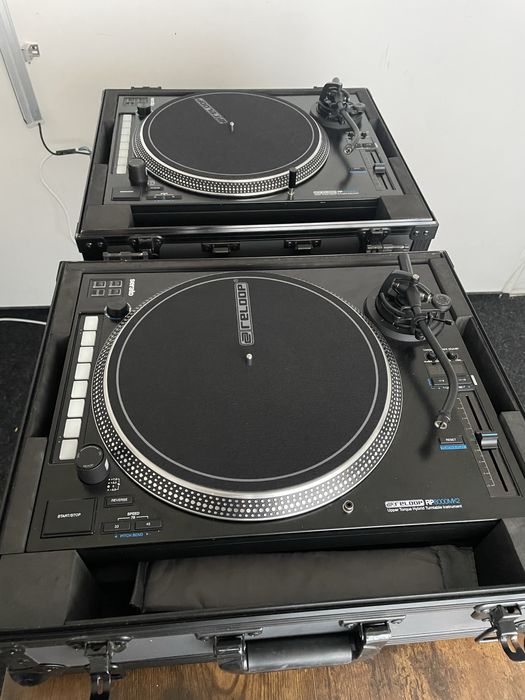 Reloop RP 8000 mk2 + Case