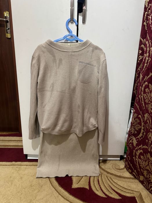 Sotiladi Продается кофта юбка