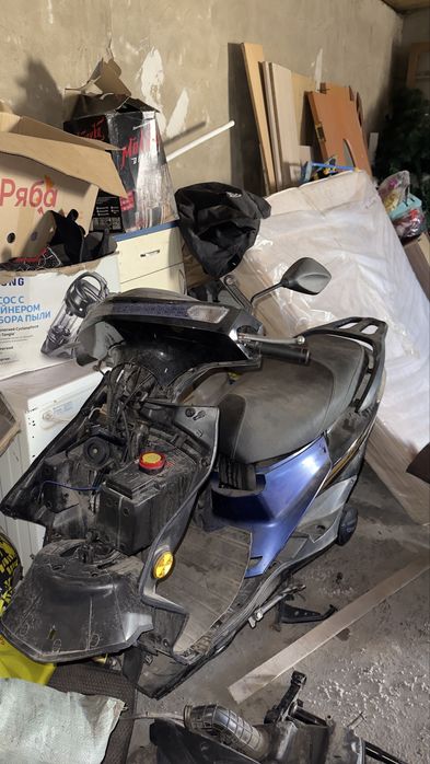 Продам мопед срочно М8 Про