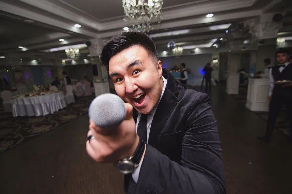 Тамада 40.000тг + музыкант