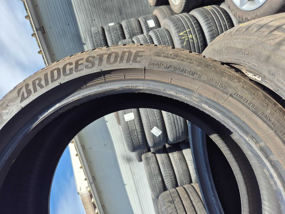 2 Anvelope de VARA - 245/40/19 96W - Bridgestone Turanza T005 - Stare F BUNA - DOT 2024 !