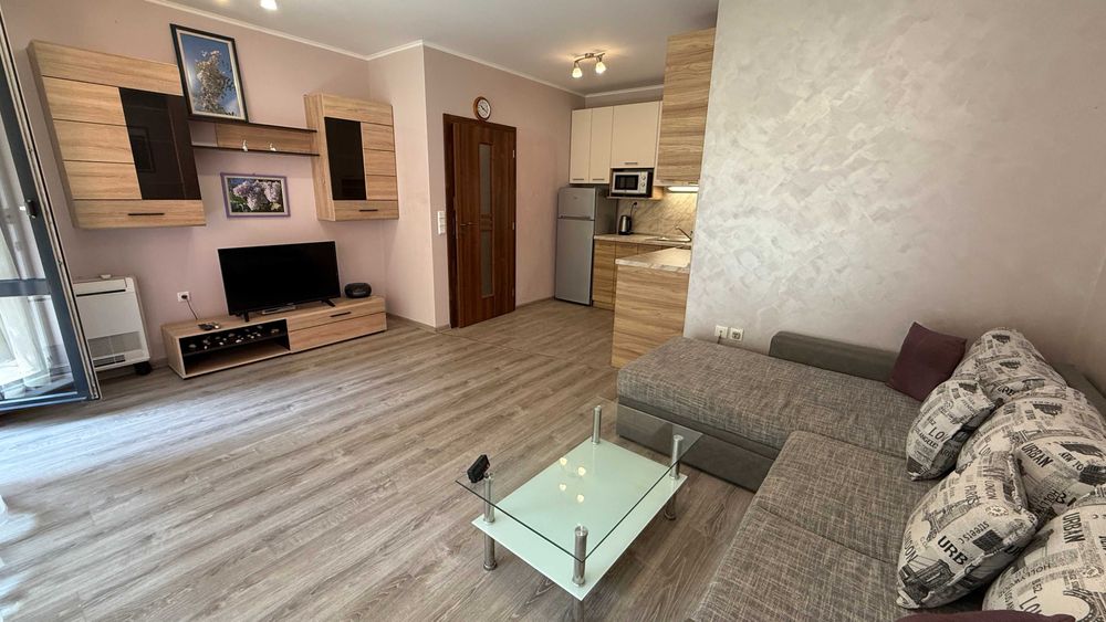 Продава се Двустаен апартамент в Варна, Бриз - 76 кв.м за 2448 €/кв.м - Снимка #14