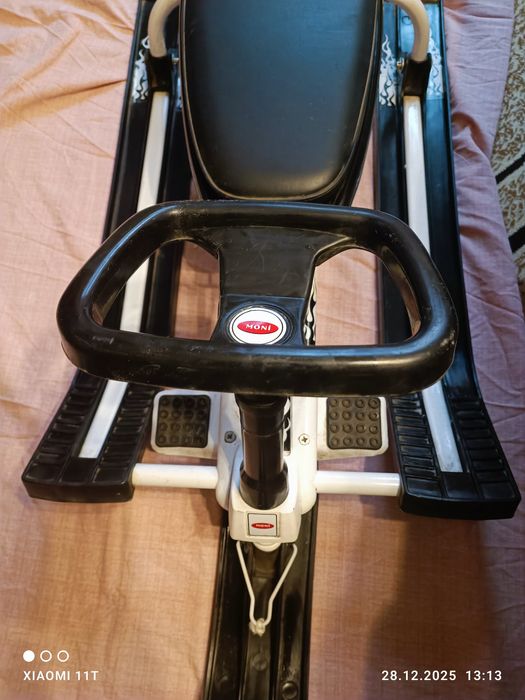 Шейна с амортисьор и кормило