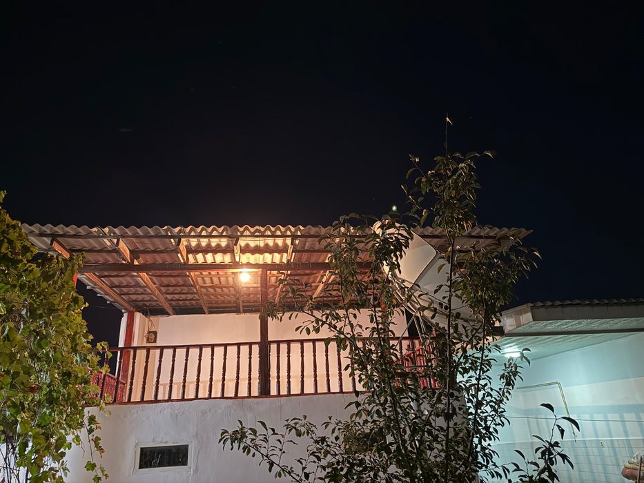 Тез арада жер уй сатылады.