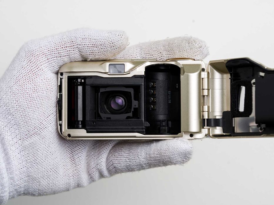 Olympus MJU II/2 Stylus Point and Shoot Film Camera