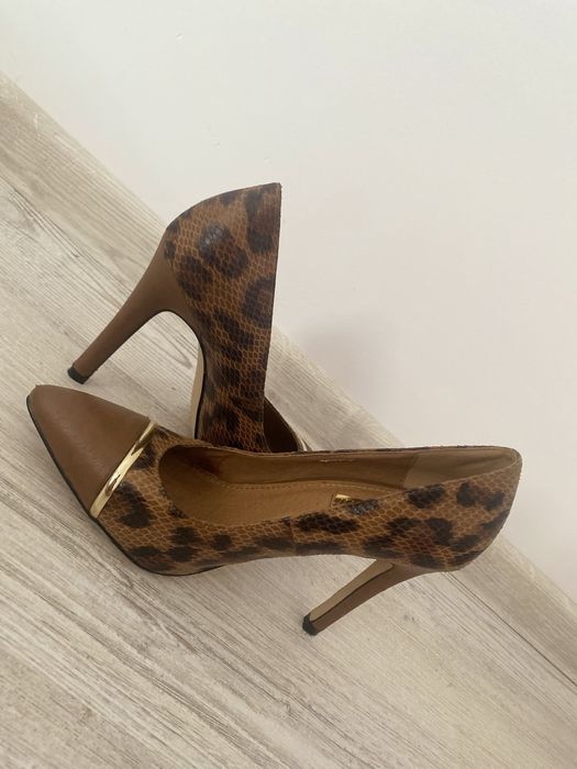 Pantofi toc cui