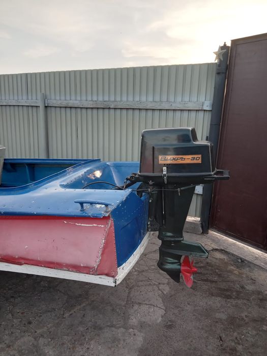 Продам  мотолодку Обь 1 с мотором