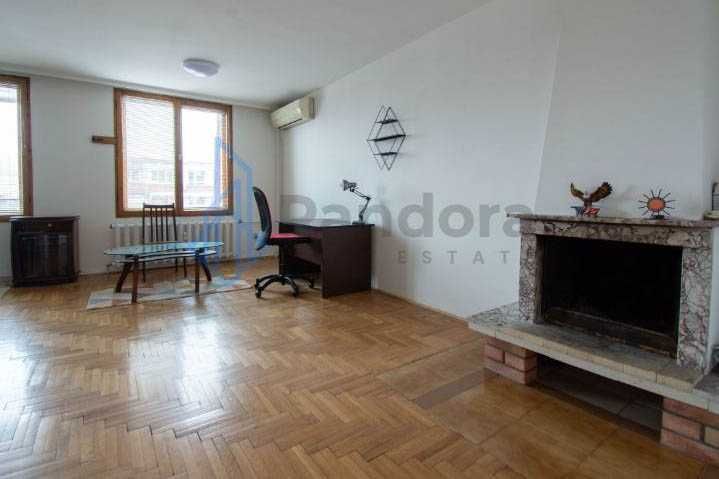 Дава се под наем Четиристаен апартамент в София, Иван Вазов - 120 кв.м за 750 € - Снимка #2