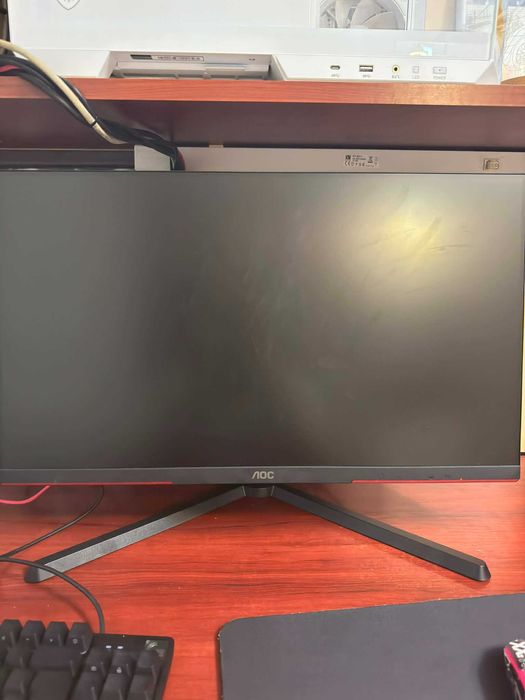 Monitor gaming AOC 240hz 1ms 24”