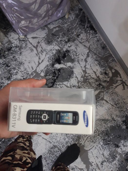 Samsung b311v.holati yaxshi