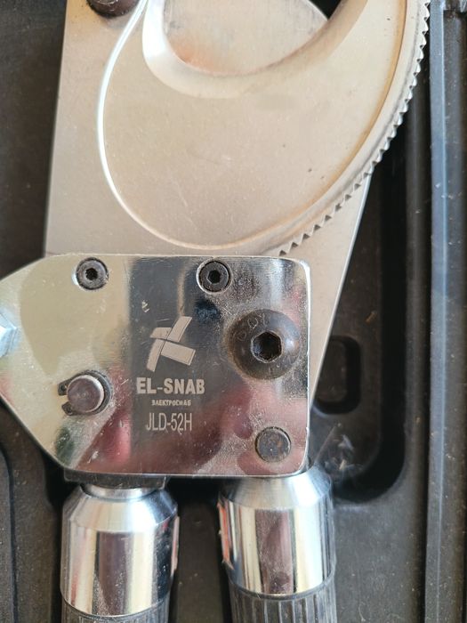 Секторные ножницы для резко кабеля