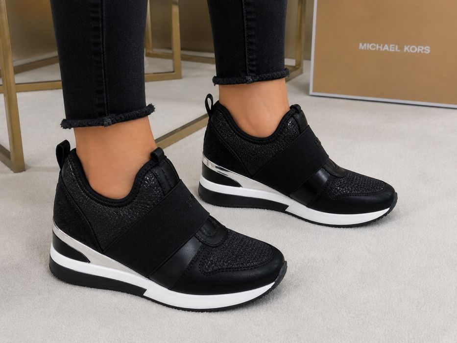 Michael Kors дамски обувки номер 39 нови оригинални slip on с кутия