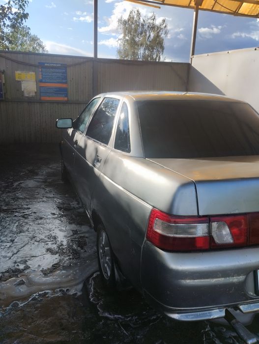 Продам ваз 2110.