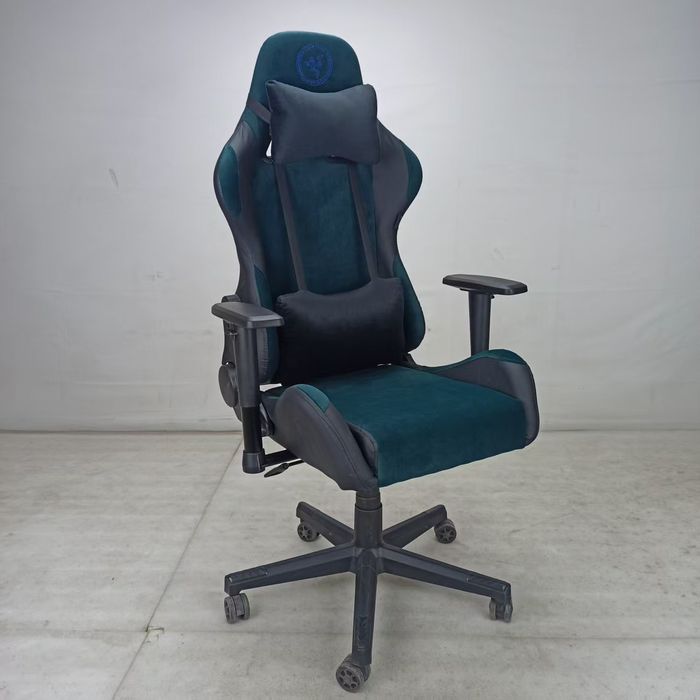 Компьютерные игровые кресло. Кресло для геймеров модель Gladiator