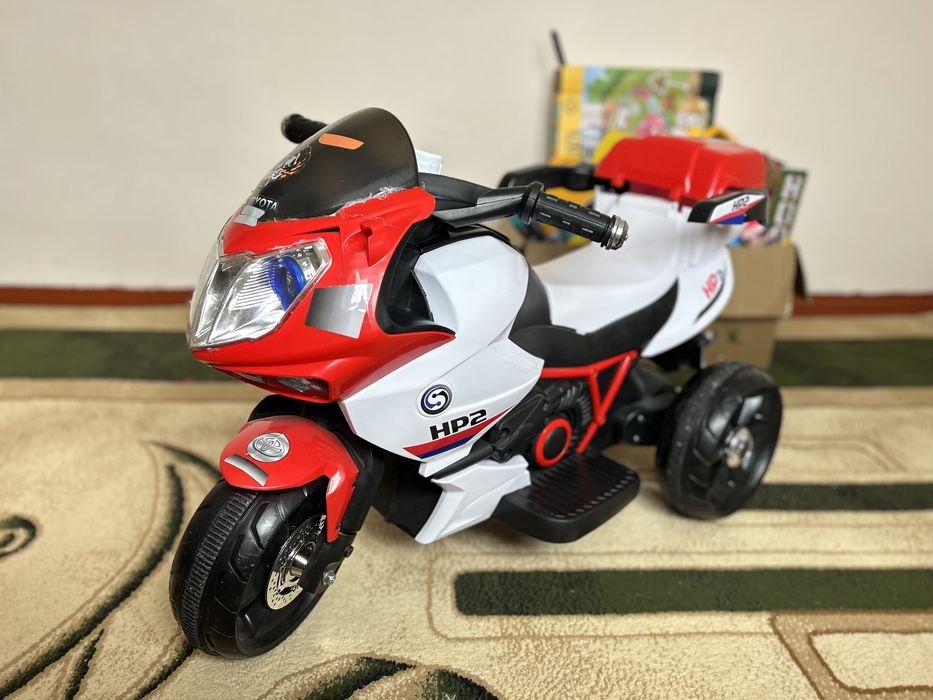 Деткие машинки срочно продаетсЯ