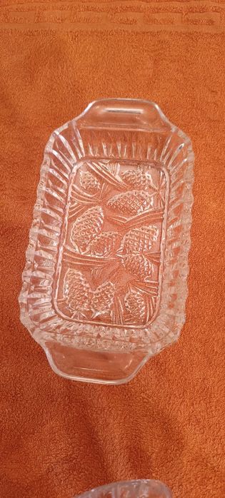 Продам хрустальные посуды.