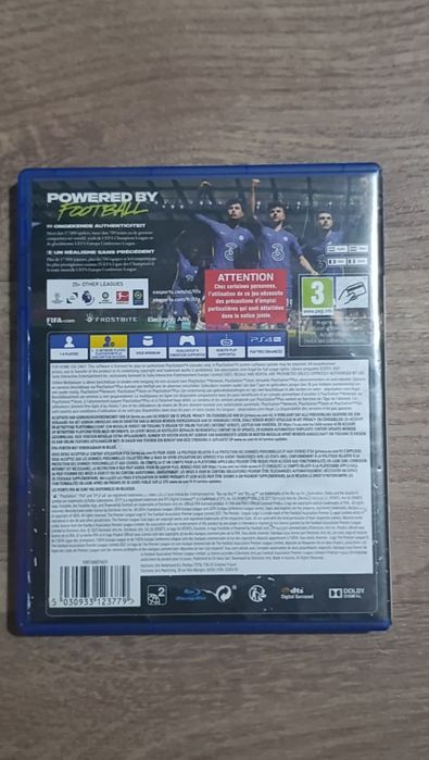Диск FIFA 22 на PS4