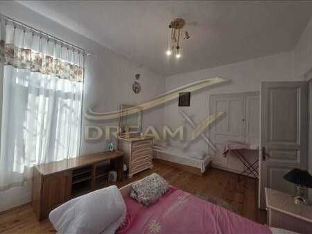 Етаж от къща под наем в Центъра! 71807907