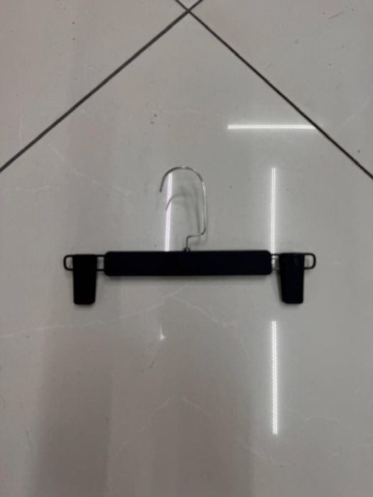 Вешалки для одежды