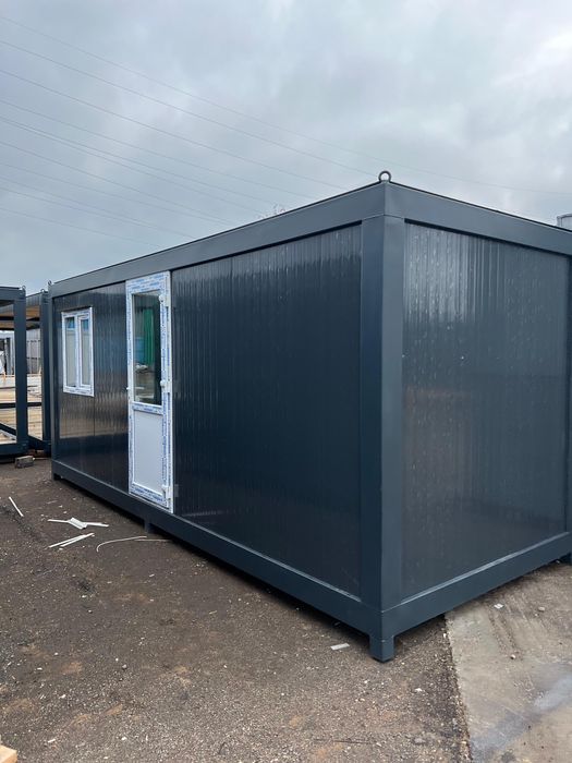 Container modular nou pentru depozitare și șantier