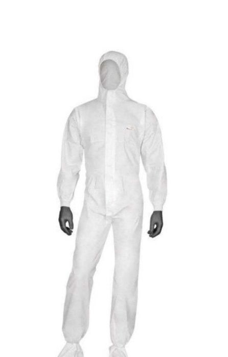 Защитные комбинезоны