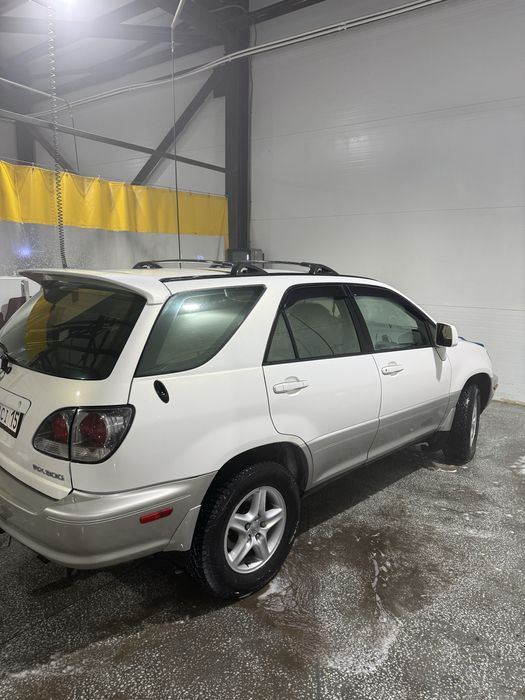 Продам Lexus RX 300