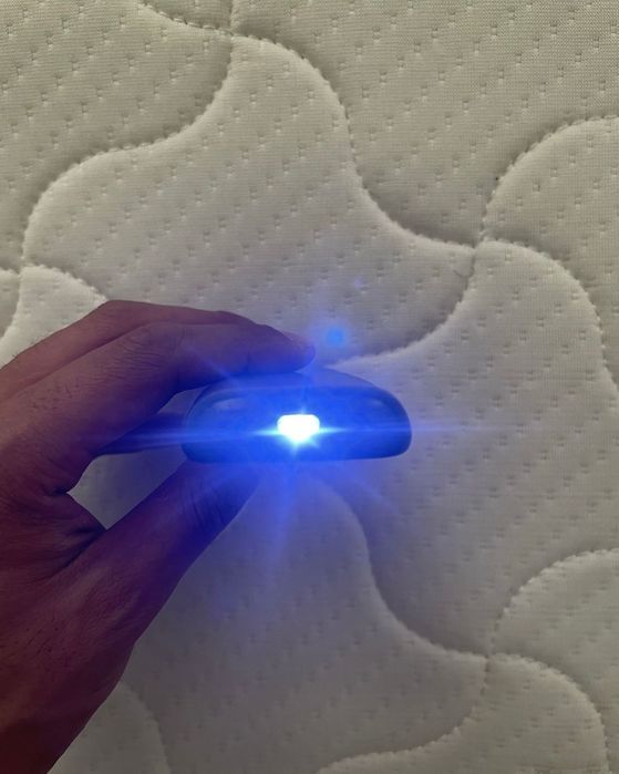 Продам простой телефон