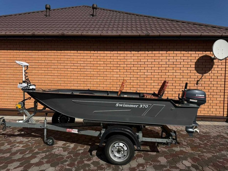 Лодка Swimmer 370