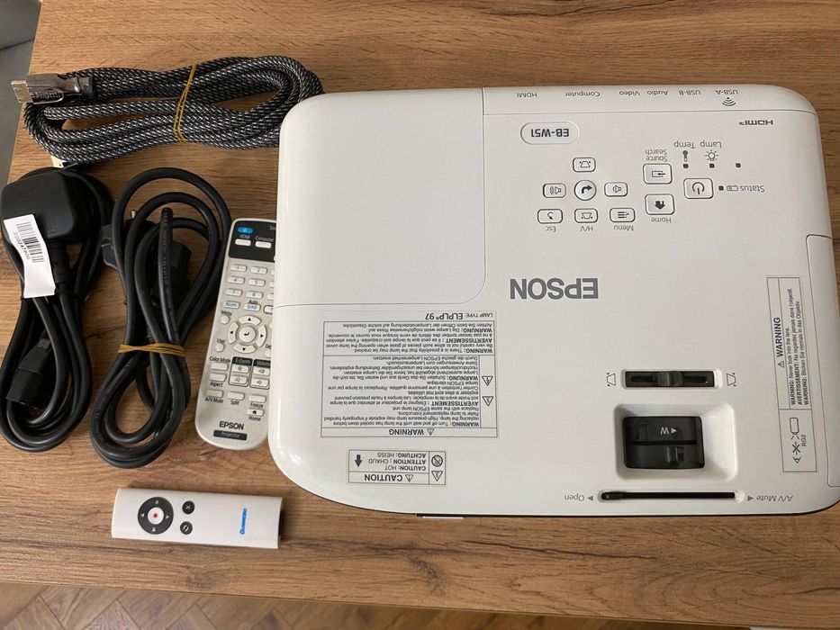 Проектор Epson EB-W51