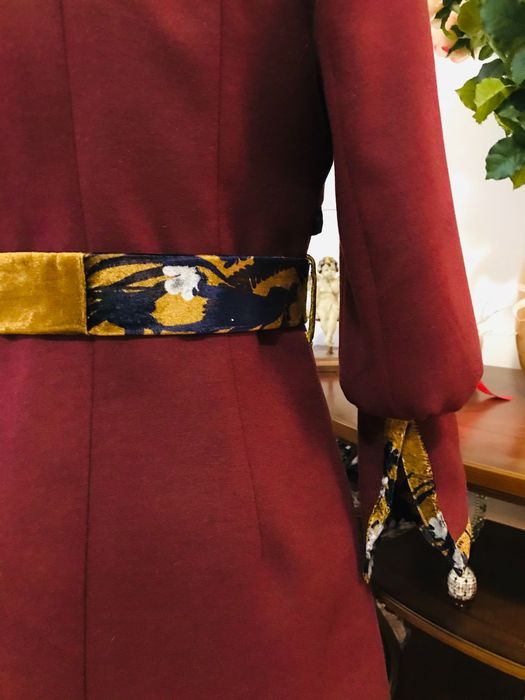 Palton model unicat stofă și catifea imprimată