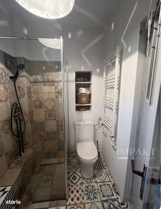 Apartament cu 3 camere, zona centrală-UMF