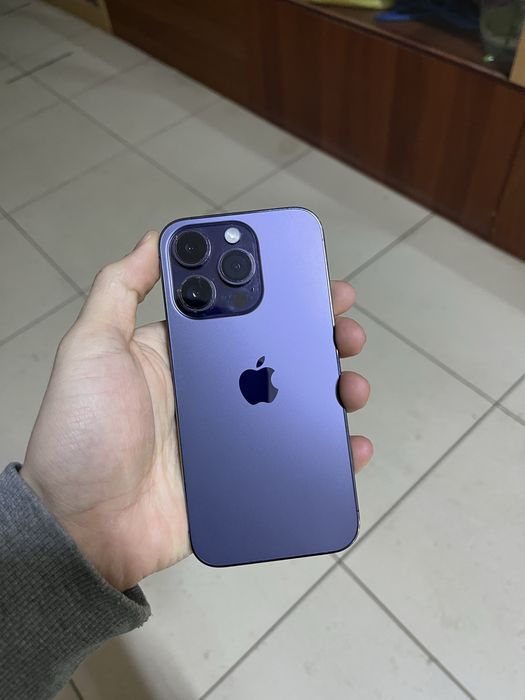 Айфон 14 pro идеальный