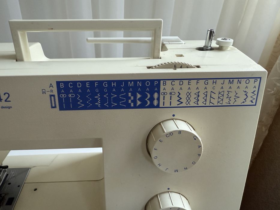 Швейная машина pfaff hobby 1142