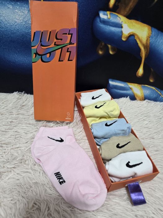 Set sosete la cutie calitate extra