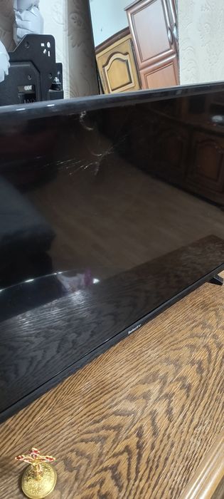 Tv spart pentru piese fără telecomandă