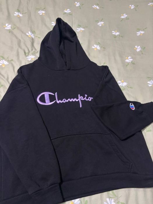 Дамски суичър на Champion