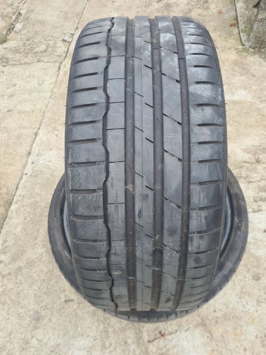 Set anvelope 235 35 R20 92Y Hankook 2022