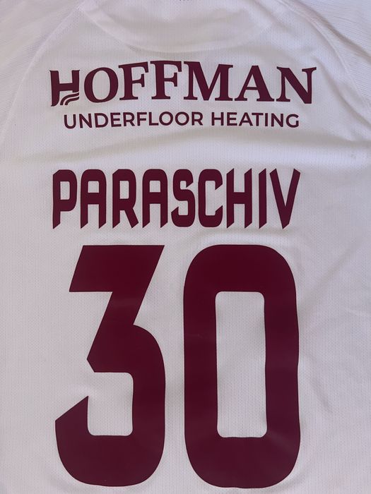 Trcou de joc purtat de paraschiv