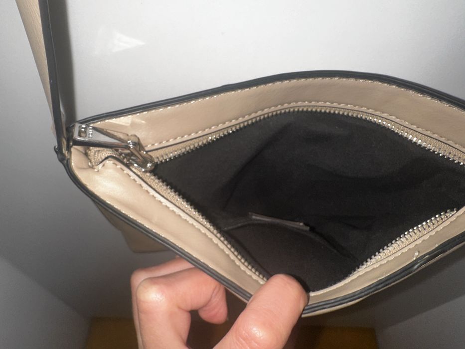 Geanta crossbody roz prafuit/nude Parfois