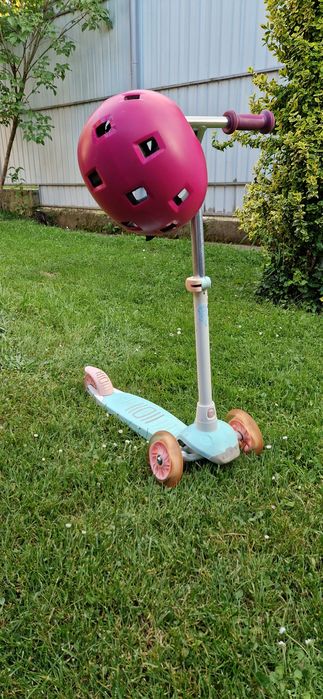 Set Trotinetă B1 500 alb-verde copii + casca 52-54 cm