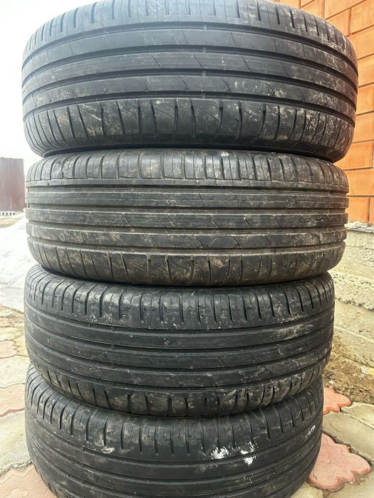 Продам шины б/у  R16