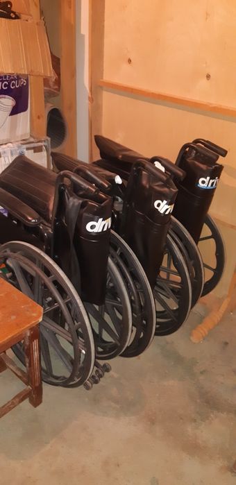 Инвалидная коляска