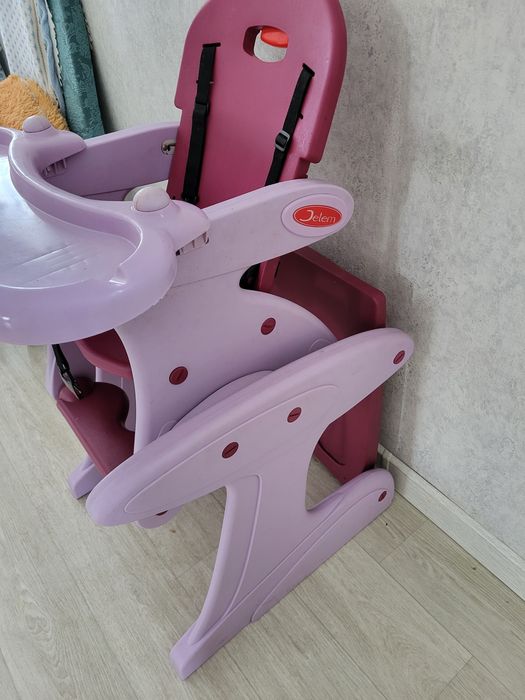 Стул для кормление