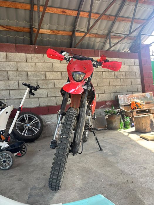 Продам Enduro 06