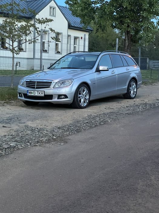 MERCEDES-BENZ C-Class 2010
