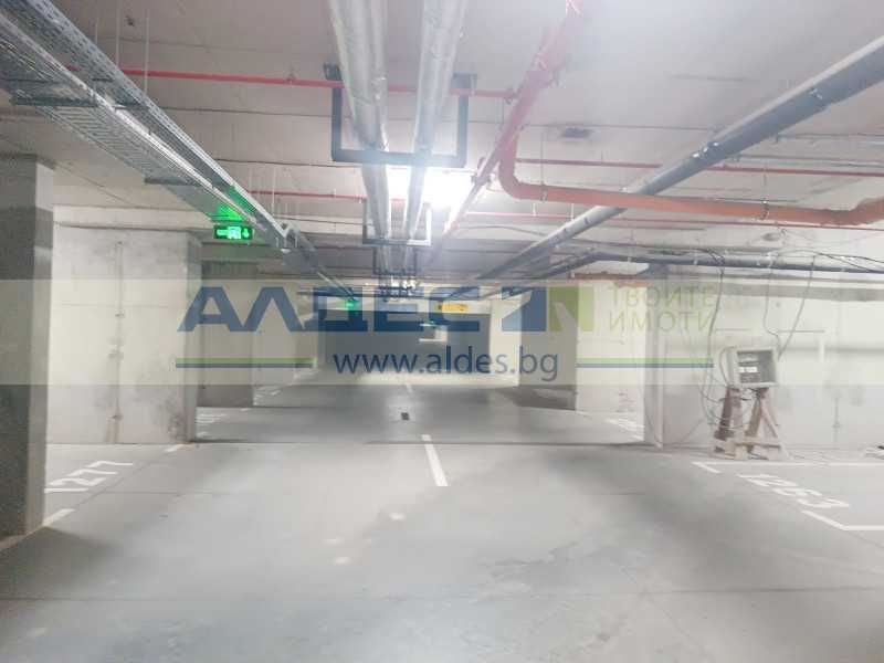 Чисто нов тристаен ап. в Красно Село!